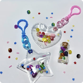 治験は未来への贈り物～キーホルダー作り～